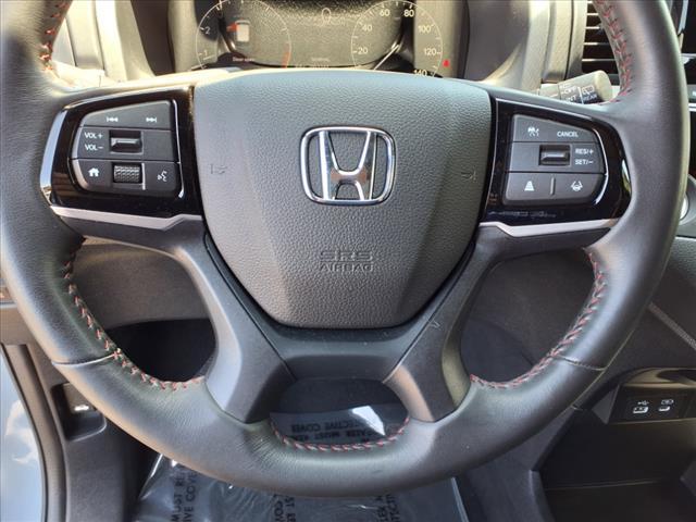 used 2025 Honda Odyssey car, priced at $41,599