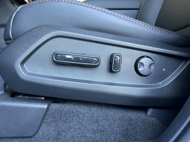 new 2025 Honda Pilot car, priced at $51,350