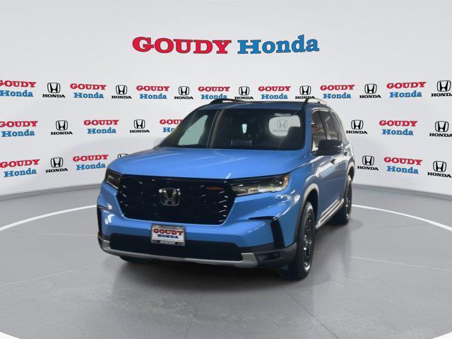 new 2025 Honda Pilot car, priced at $51,350