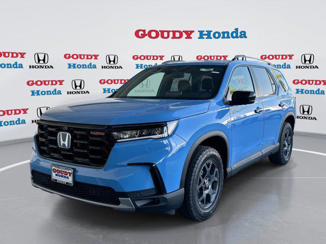 new 2025 Honda Pilot car, priced at $51,350