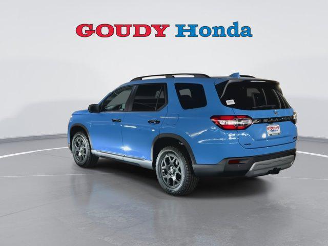 new 2025 Honda Pilot car, priced at $51,350