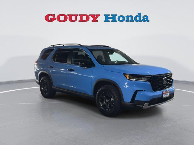 new 2025 Honda Pilot car, priced at $51,350