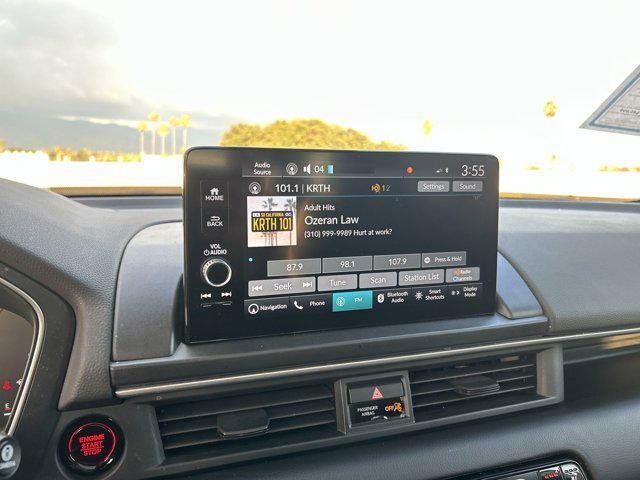 used 2023 Honda Pilot car, priced at $42,999