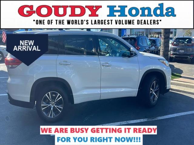 used 2017 Toyota Highlander car, priced at $19,999