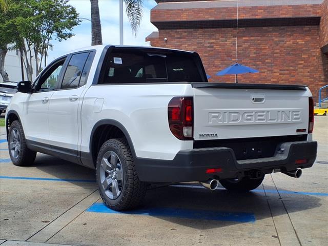 new 2024 Honda Ridgeline car, priced at $44,435