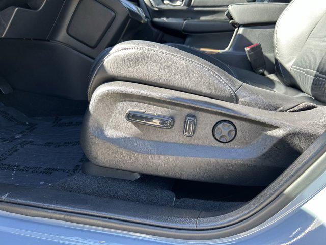 used 2020 Honda CR-V car, priced at $26,599