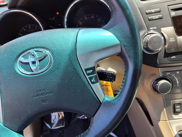 used 2011 Toyota Highlander car, priced at $9,999