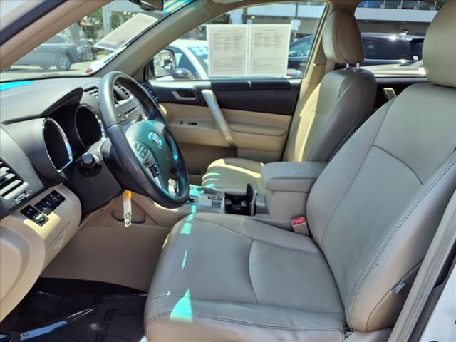used 2011 Toyota Highlander car, priced at $9,999