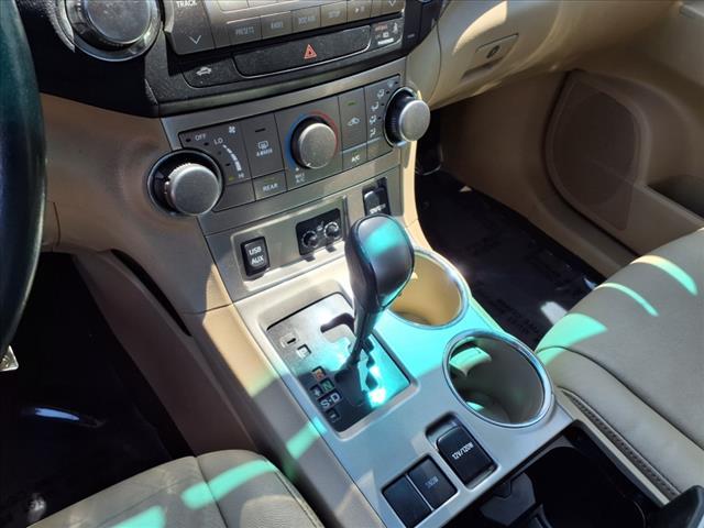 used 2011 Toyota Highlander car, priced at $9,999