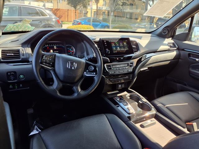 used 2022 Honda Pilot car, priced at $35,699