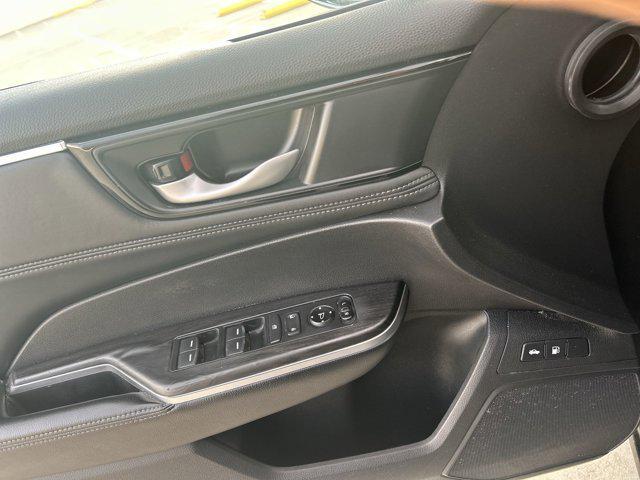 used 2020 Honda Clarity Plug-In Hybrid car, priced at $15,399