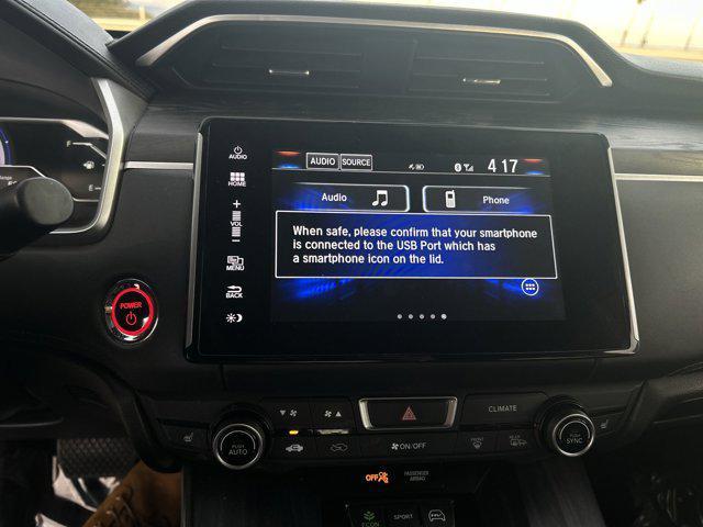 used 2020 Honda Clarity Plug-In Hybrid car, priced at $15,399