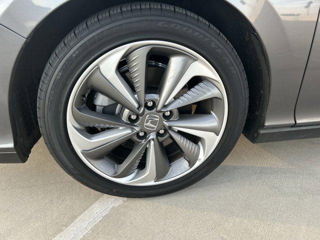 used 2020 Honda Clarity Plug-In Hybrid car, priced at $15,399