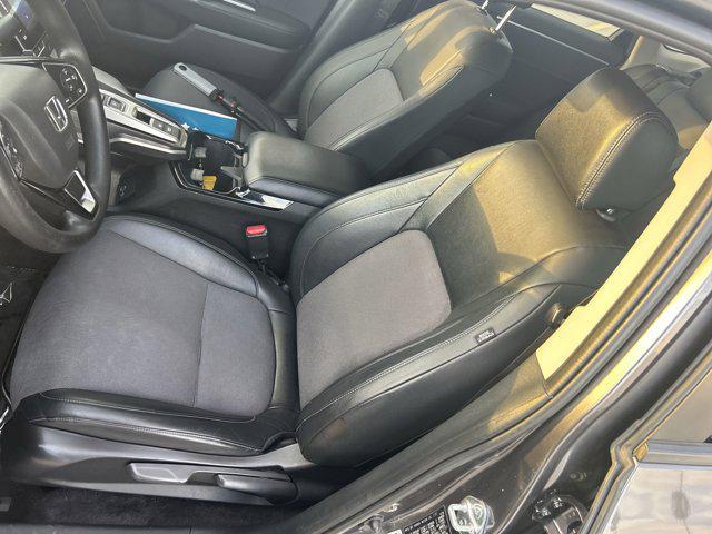 used 2020 Honda Clarity Plug-In Hybrid car, priced at $15,399