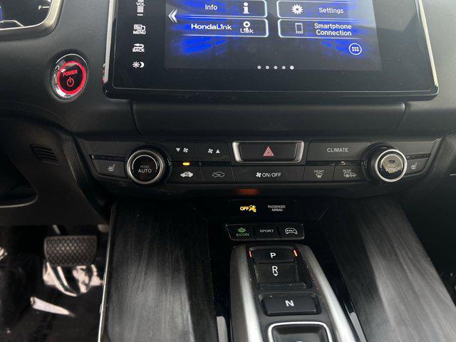 used 2020 Honda Clarity Plug-In Hybrid car, priced at $15,399