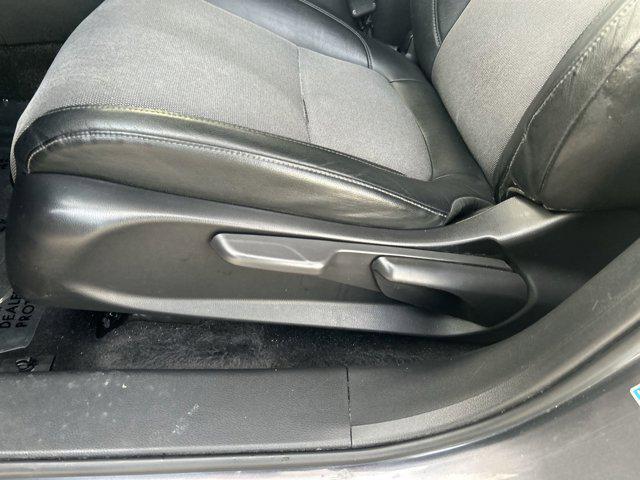 used 2020 Honda Clarity Plug-In Hybrid car, priced at $15,399