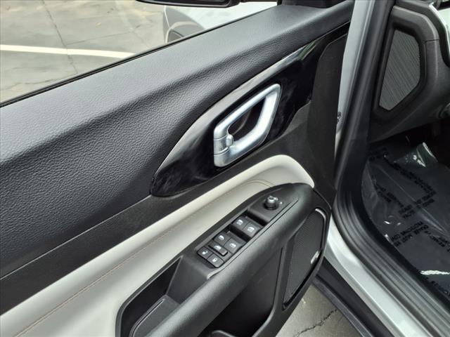used 2022 Jeep Compass car, priced at $20,999