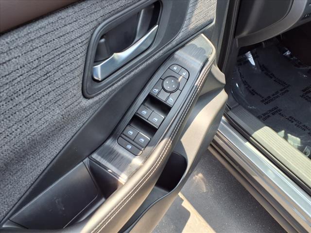 used 2022 Nissan Rogue car, priced at $21,926