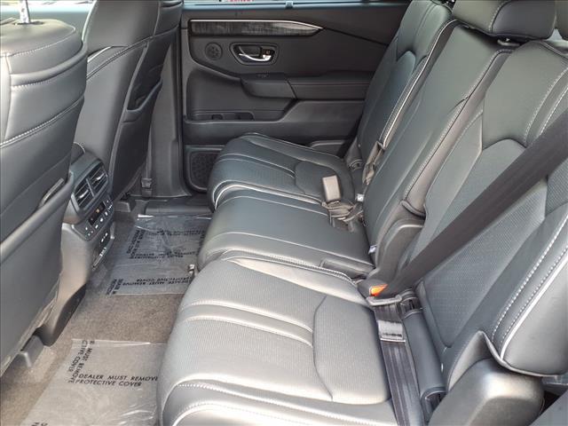 new 2025 Honda Pilot car, priced at $55,260
