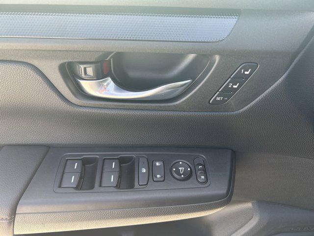 new 2026 Honda CR-V Hybrid car, priced at $40,630