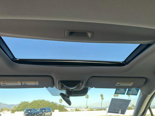 used 2022 Honda Pilot car, priced at $30,888