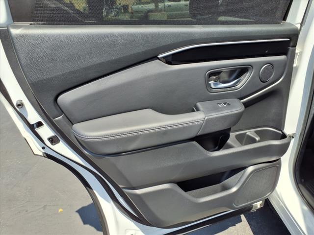 used 2024 Honda Pilot car, priced at $39,999