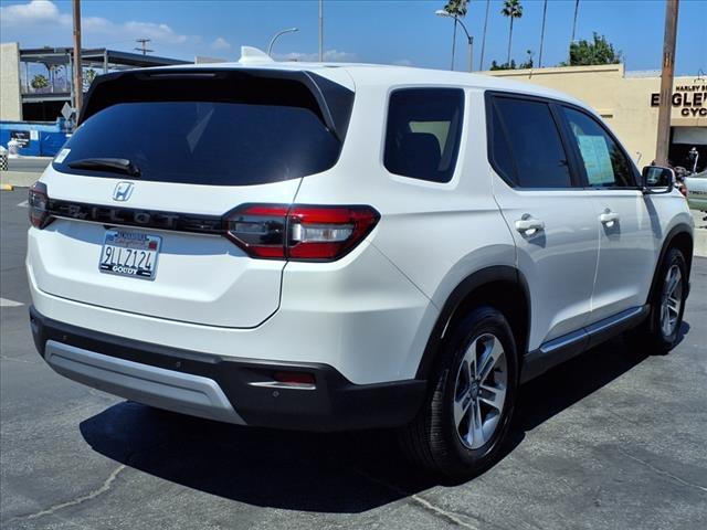 used 2024 Honda Pilot car, priced at $39,999