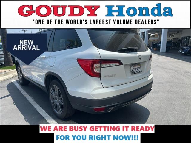 used 2022 Honda Pilot car, priced at $30,999
