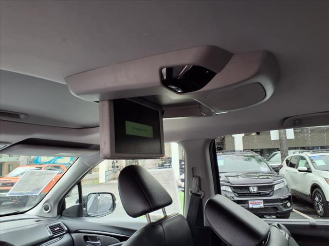 used 2020 Honda Pilot car, priced at $22,999