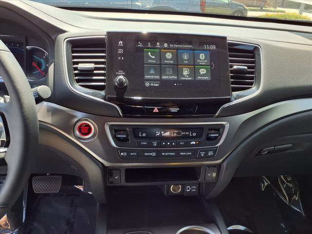used 2022 Honda Pilot car, priced at $33,989