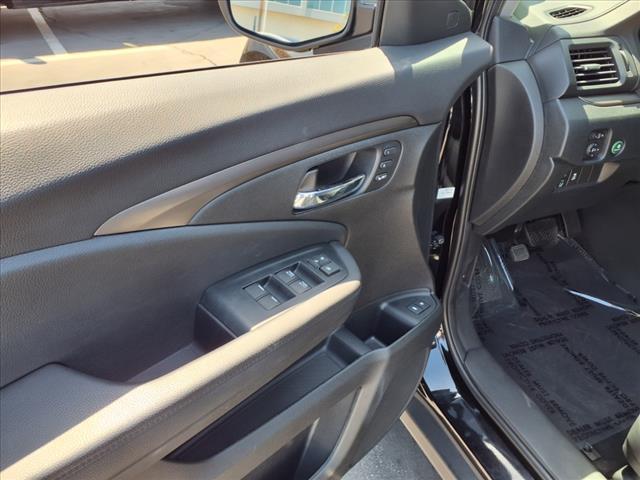 used 2022 Honda Pilot car, priced at $33,989
