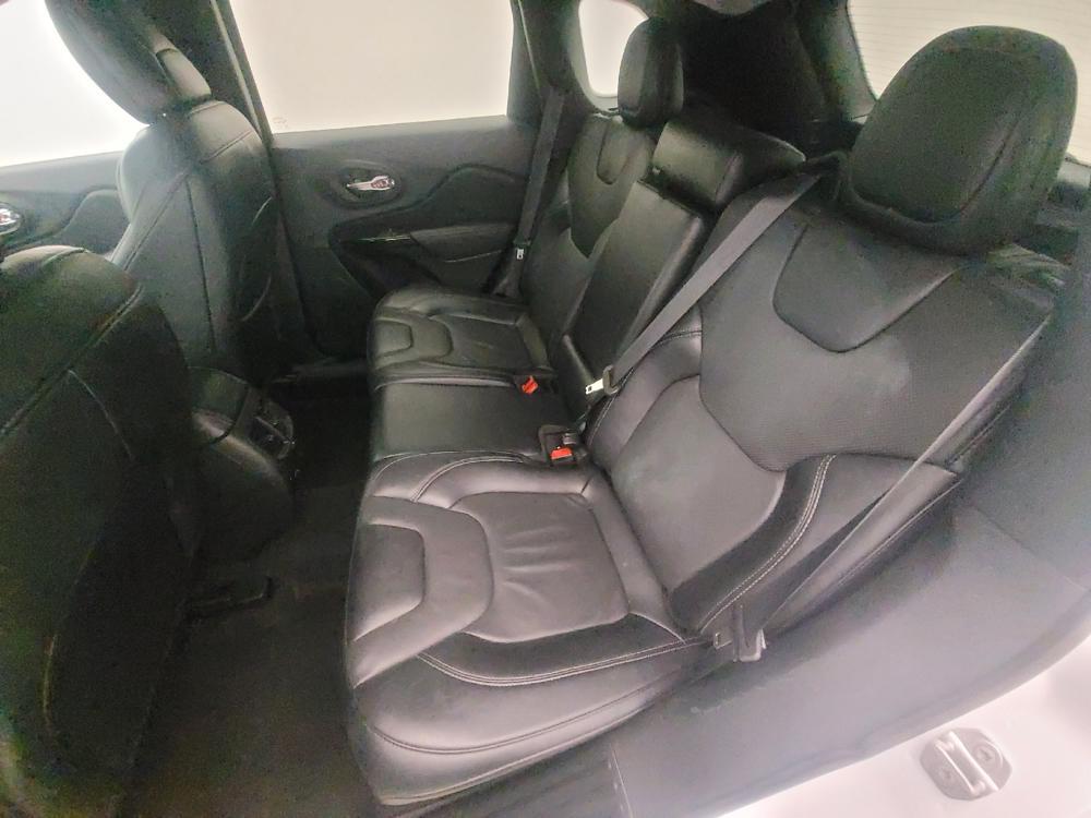 used 2023 Jeep Cherokee car, priced at $29,595