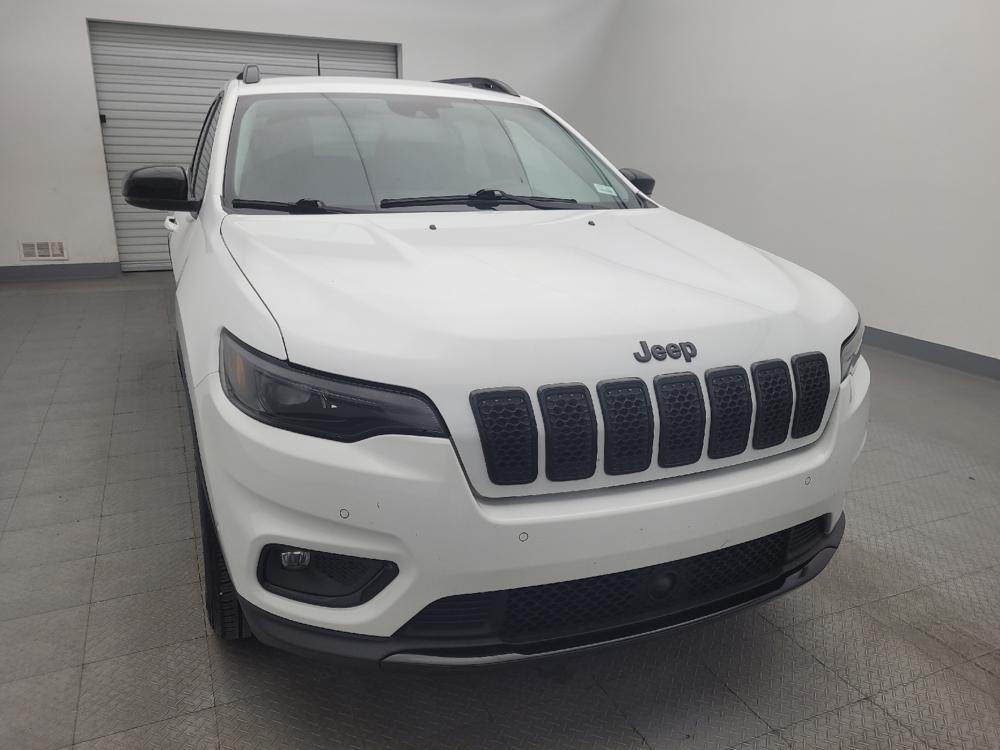 used 2023 Jeep Cherokee car, priced at $29,595