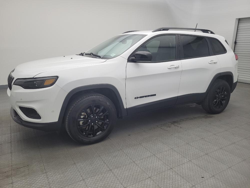 used 2023 Jeep Cherokee car, priced at $29,595