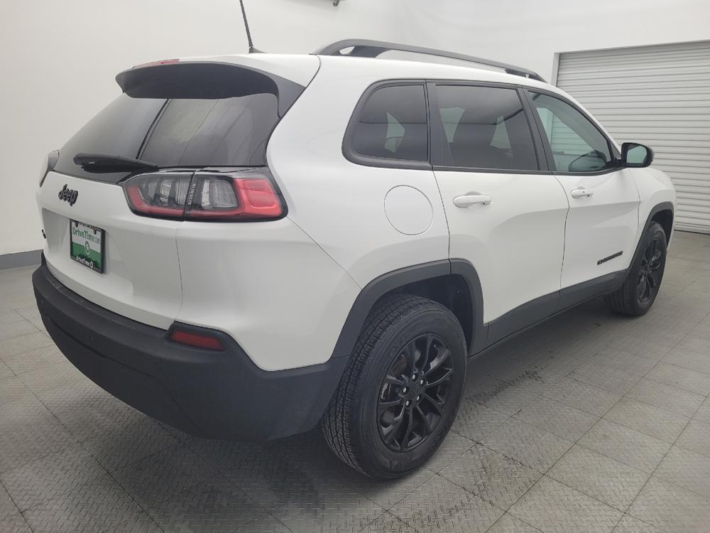 used 2023 Jeep Cherokee car, priced at $29,595
