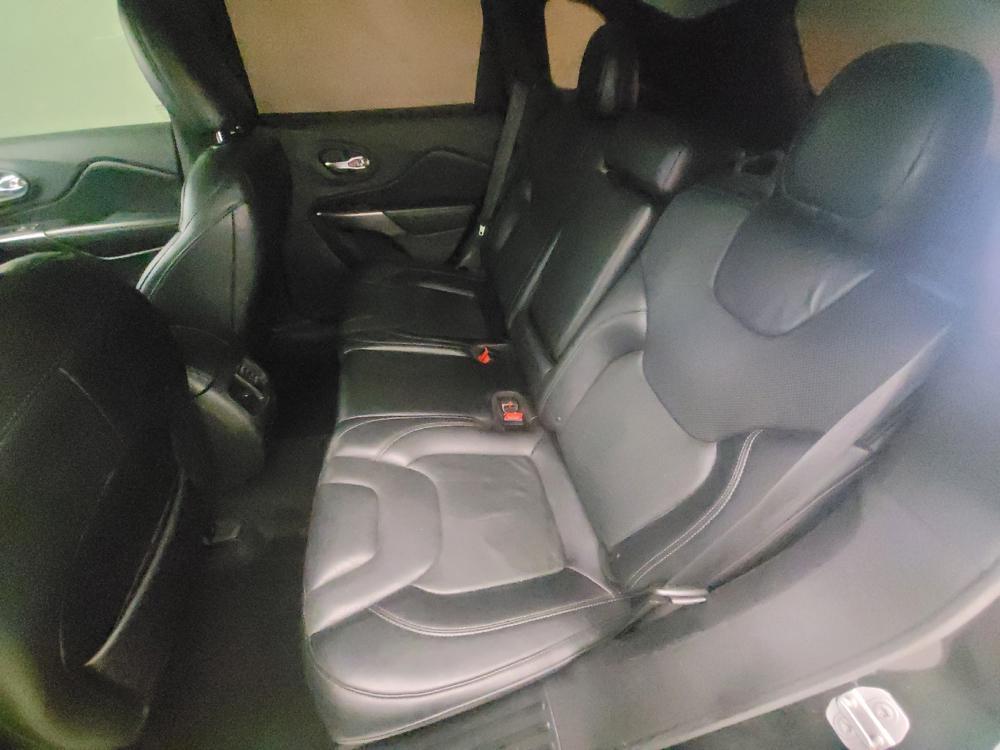 used 2019 Jeep Cherokee car, priced at $19,095