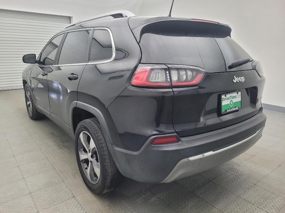 used 2019 Jeep Cherokee car, priced at $19,095