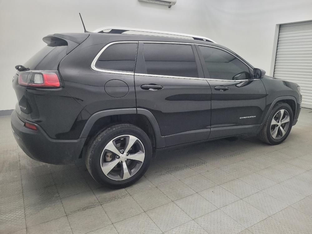 used 2019 Jeep Cherokee car, priced at $19,095