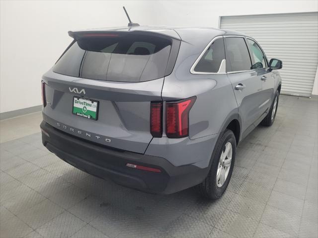 used 2022 Kia Sorento car, priced at $28,095