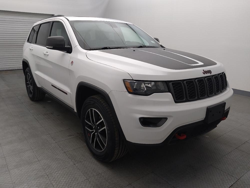 used 2020 Jeep Grand Cherokee car, priced at $23,395
