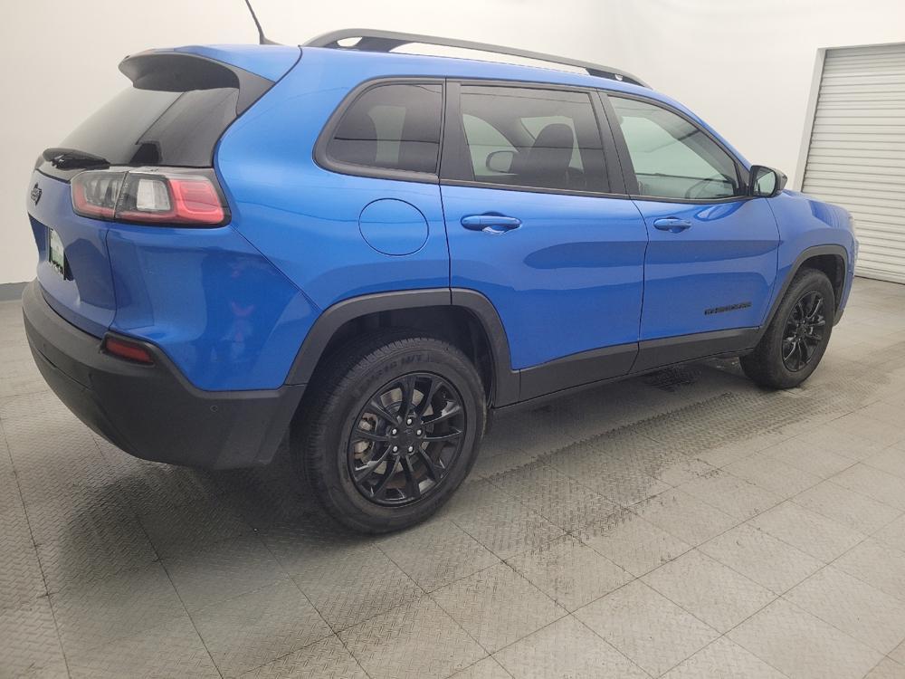 used 2023 Jeep Cherokee car, priced at $28,495