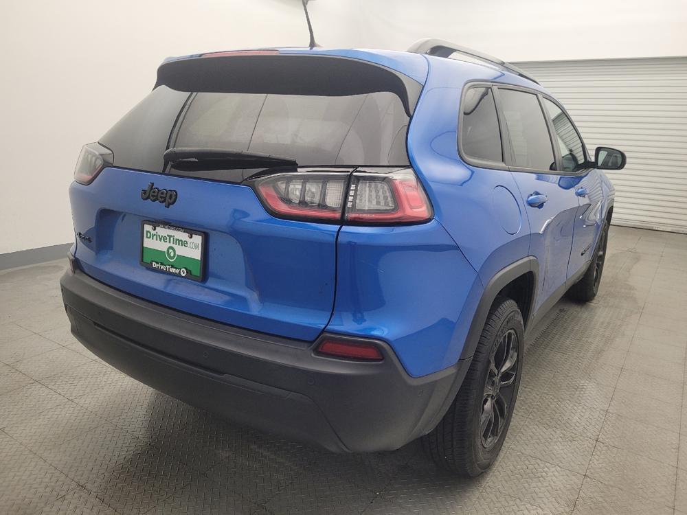 used 2023 Jeep Cherokee car, priced at $28,495