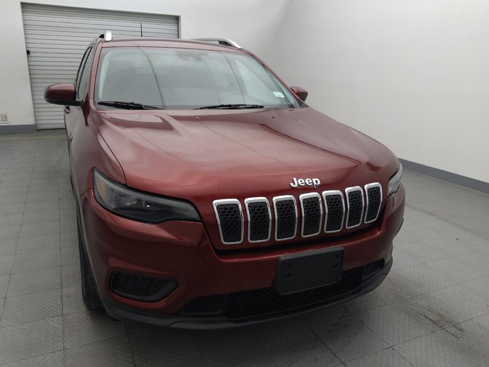 used 2021 Jeep Cherokee car, priced at $19,495