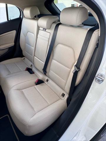 used 2020 Mercedes-Benz GLA 250 car, priced at $25,595