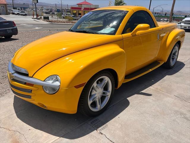 used 2005 Chevrolet SSR car, priced at $30,995