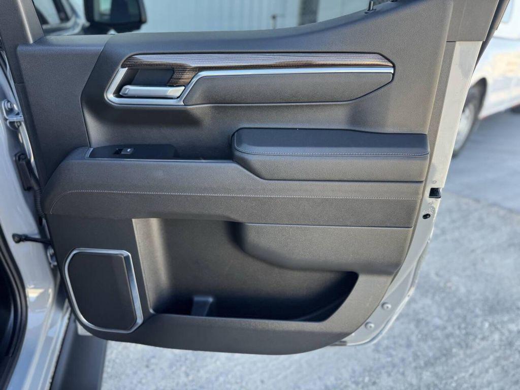 used 2025 Chevrolet Silverado 1500 car, priced at $53,995
