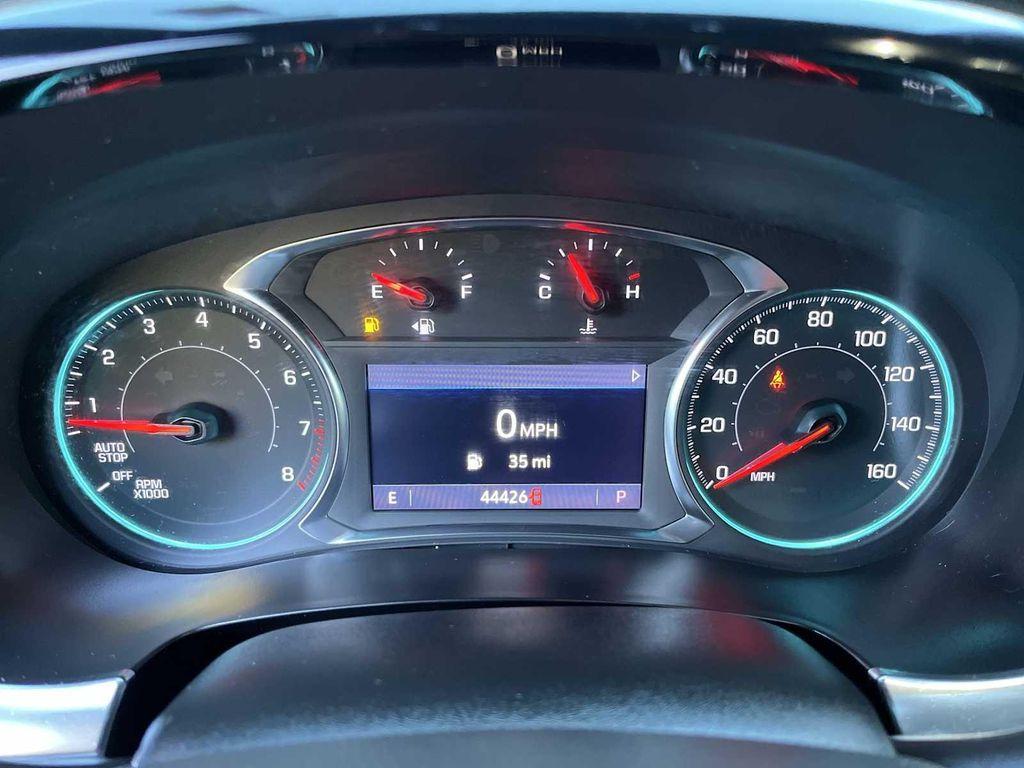 used 2023 Chevrolet Traverse car, priced at $29,988