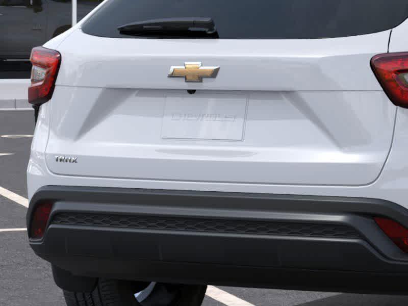 new 2025 Chevrolet Trax car, priced at $23,140
