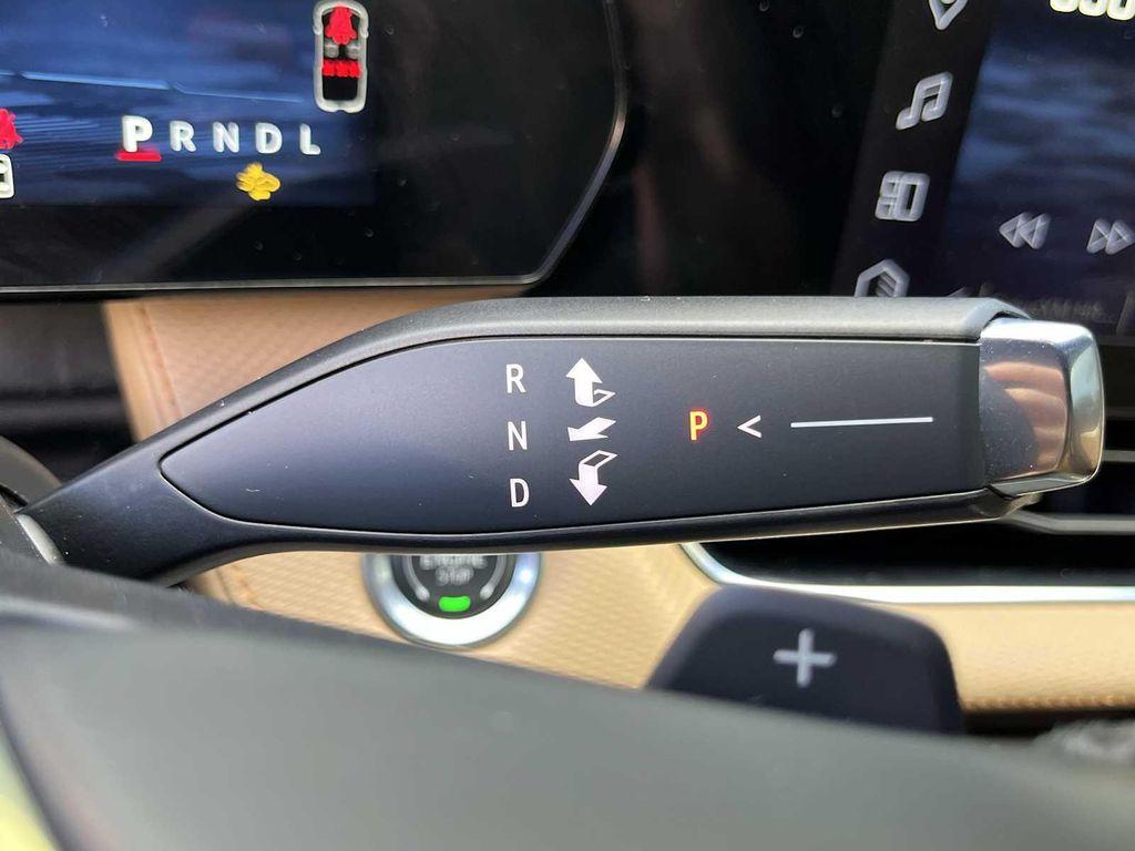 used 2025 Chevrolet Equinox car, priced at $34,488