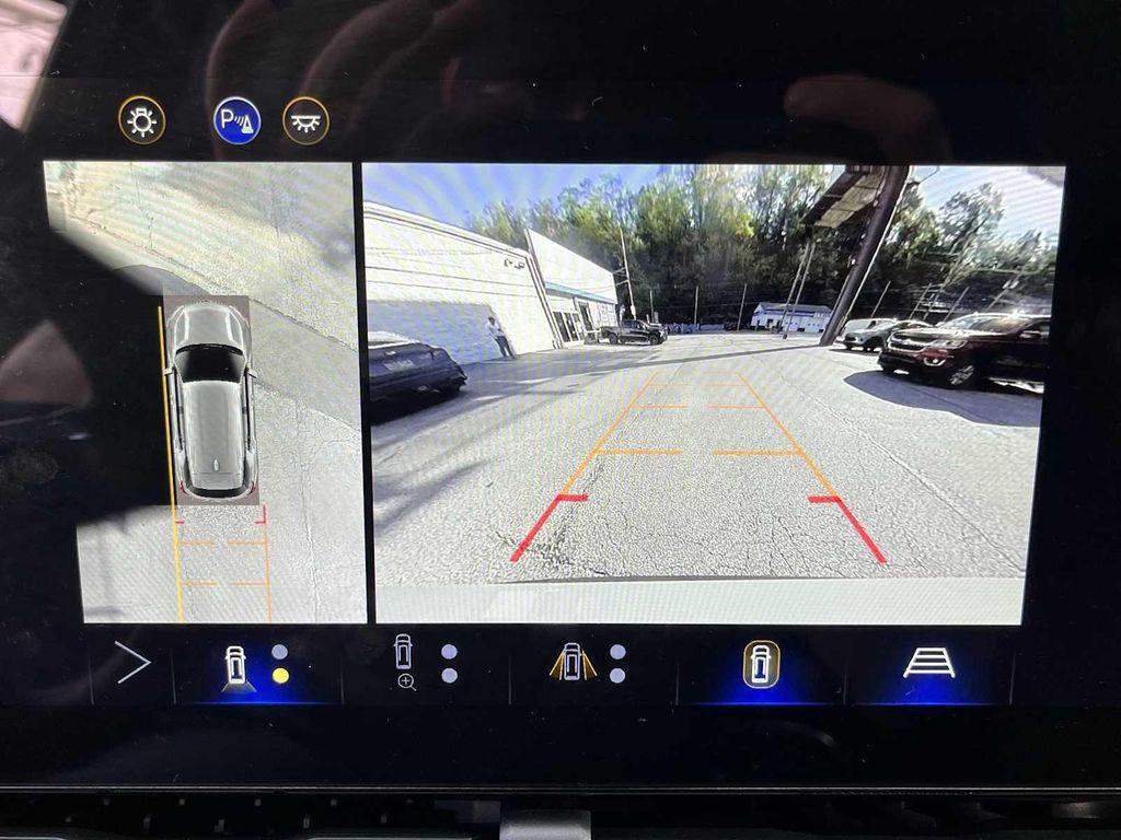 used 2025 Chevrolet Equinox car, priced at $34,488